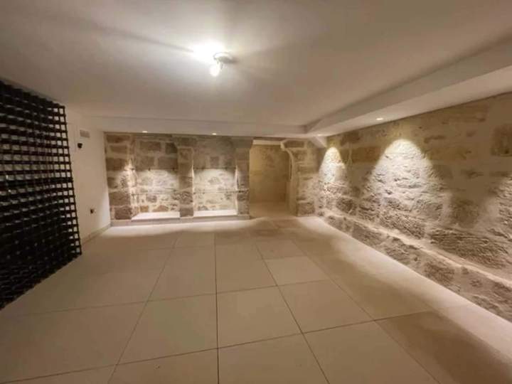 Une cave à vin rénovée Libourne